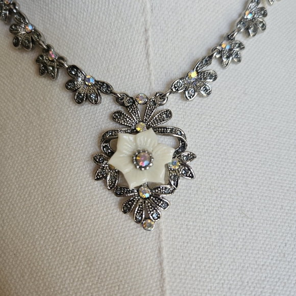 Silver Floral Statement Necklace Aurora Borealis Crystals - Picture 3 of 11